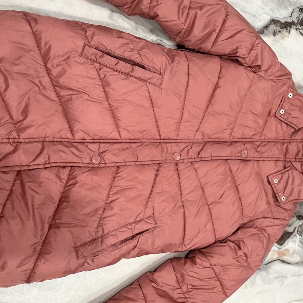 Abercrombie & Fitch Dusty Rose Puffer Jacket - Picture 2 of 10